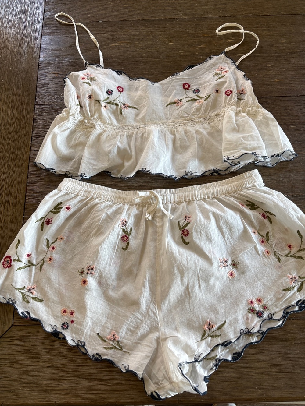 Intimately Free People Floral Embroidered Cami & Shorts Lounge Set Ivory - Picture 4 of 6